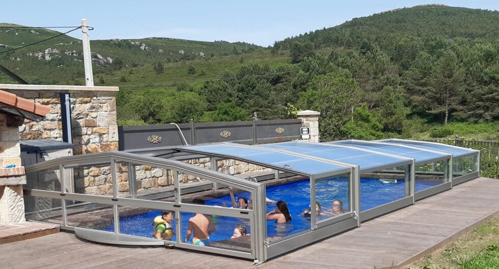 Cubiertas de piscinas y ahorro energético: ¿realmente funcionan?