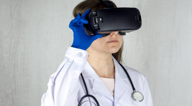 Doctor con gafas virtuales